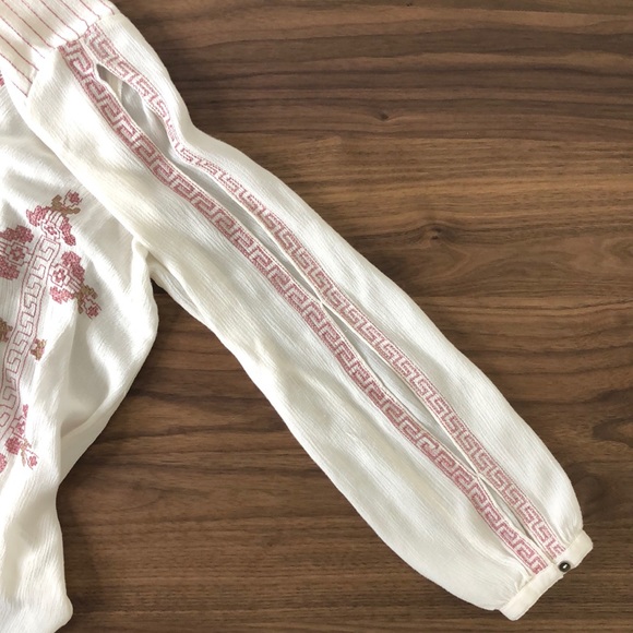 ✖️SOLD✖️Lucky Brand Embroidered Peasant Top - Picture 6 of 7